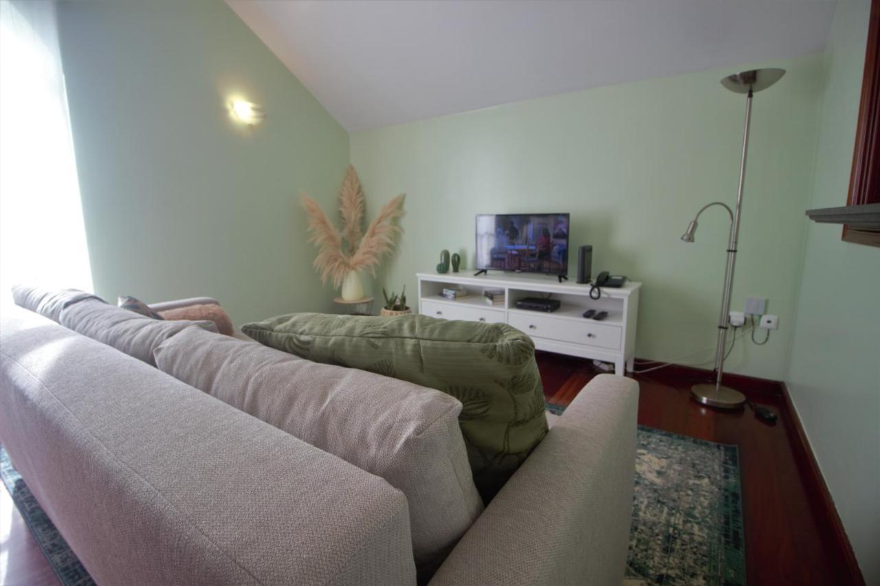 Rose Velvet Apartment Angra do Heroismo Ngoại thất bức ảnh